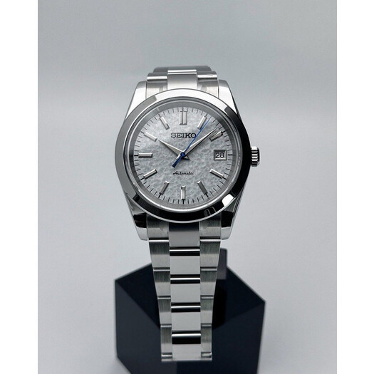 Custom Seiko Mod • Premium Silver Frost “Genbi” • 39mm